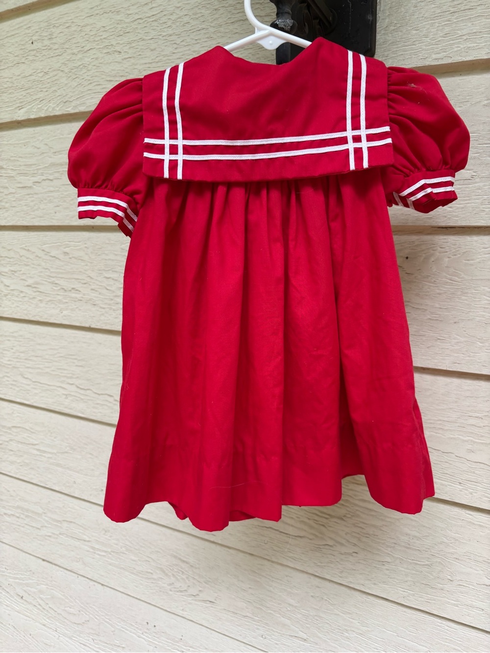Toddler Girls Bryan red sailor dress with Tie size 2T - Picture 2 of 4